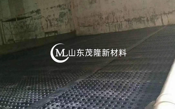 《青島地鐵1號線停車場》土工布、排水板施工