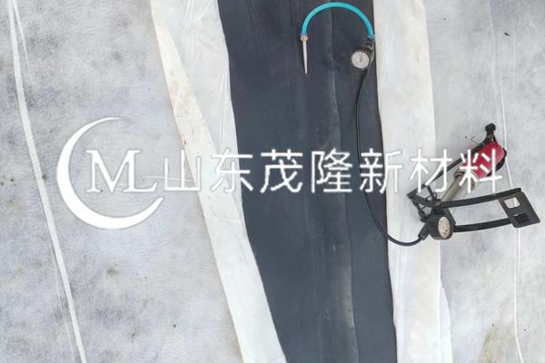 《中石化商業(yè)儲(chǔ)備有限公司湛江東海島原油商業(yè)儲(chǔ)備基地工程項(xiàng)目》土工膜、土工布，含鋪設(shè)焊接施工