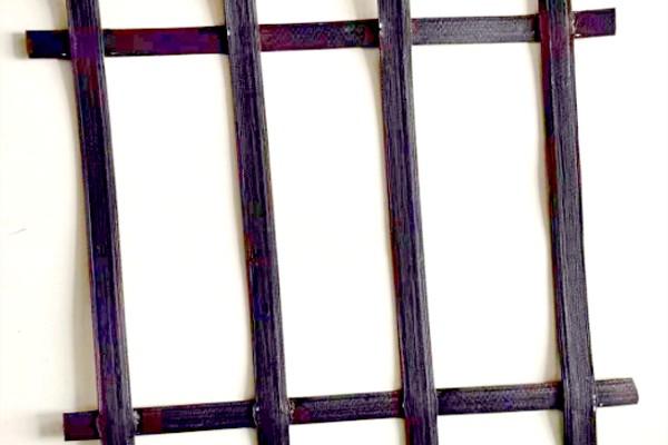 高韌性聚酯紗線集束土工格柵在環(huán)保工程中的應(yīng)用有哪些呢？  第1張
